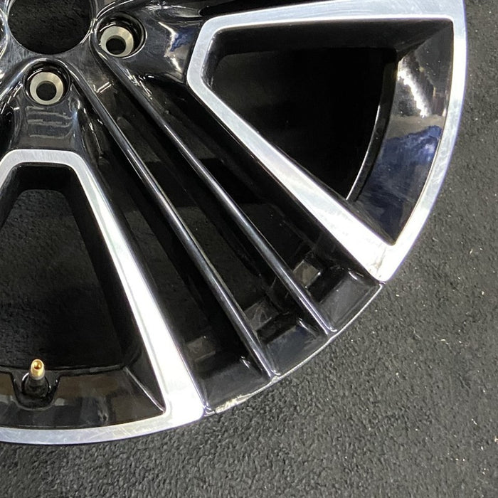 21" XC40 19-21 21x8 Original OEM Wheel Rim - Back View