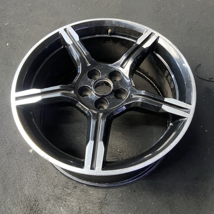 19" MUSTANG 19-20 19x8.5 , 5 spoke, machined face with pockets Original OEM - View 8