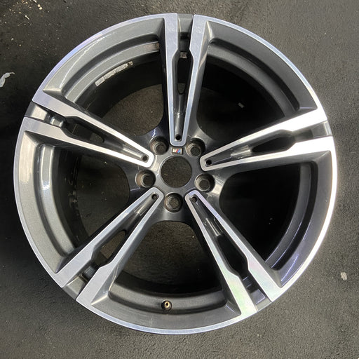 19" BMW M5 18-20 19x9.5, dark gray Original OEM Wheel Rim - Additional View