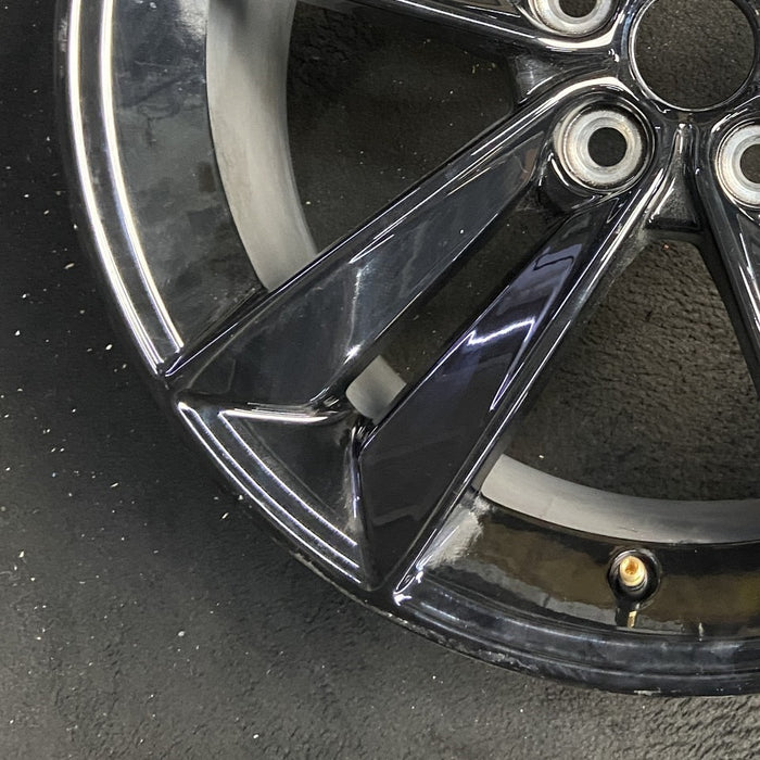 18" MUSTANG 24-26 18x8.5, Original OEM Wheel Rim - Additional View