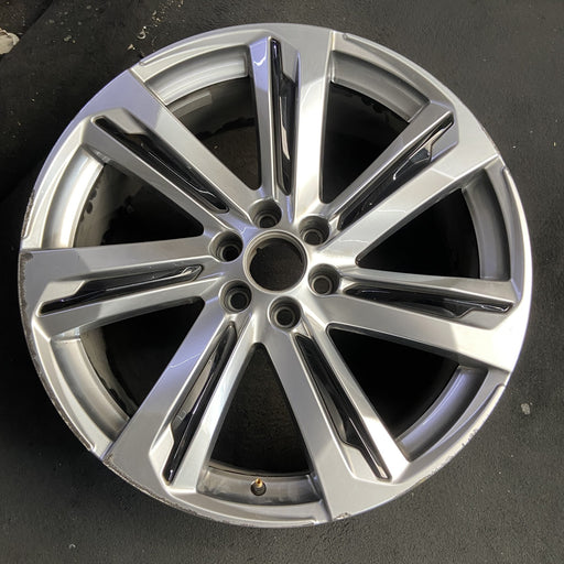 24" ESCALADE 25-26 24x9.5, 7 spoke Original OEM Wheel Rim - Additional View