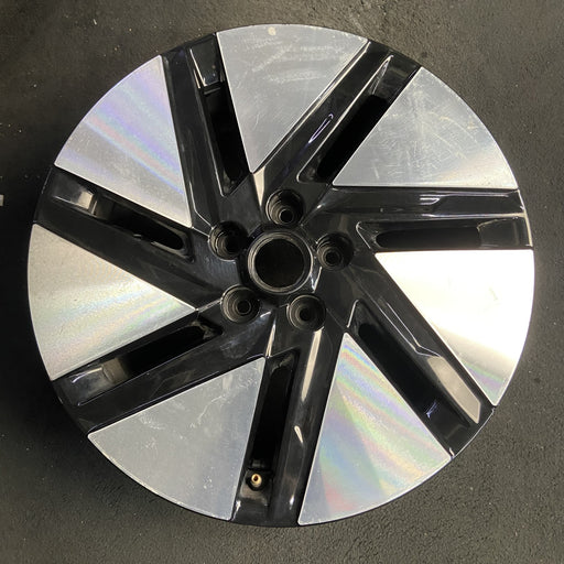 18" IONIQ 6 23-25 18x7.5 Original OEM Wheel Rim - Additional View
