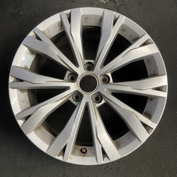 17" TIGUAN 18 17x7 , , split spoke Original OEM Wheel Rim - Additional View