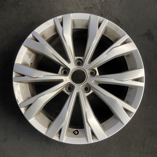 17" TIGUAN 18 17x7 , , split spoke Original OEM Wheel Rim - Additional View