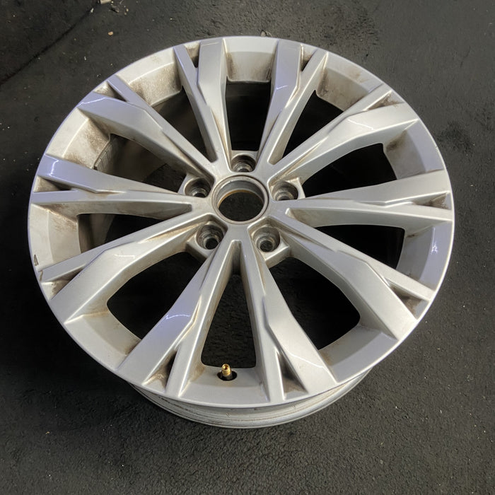 17" TIGUAN 18 17x7 , , split spoke Original OEM Wheel Rim - View 7