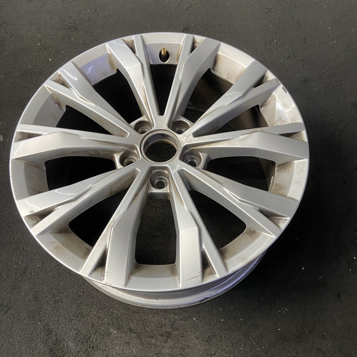 17" TIGUAN 18 17x7 , , split spoke Original OEM Wheel Rim - View 8