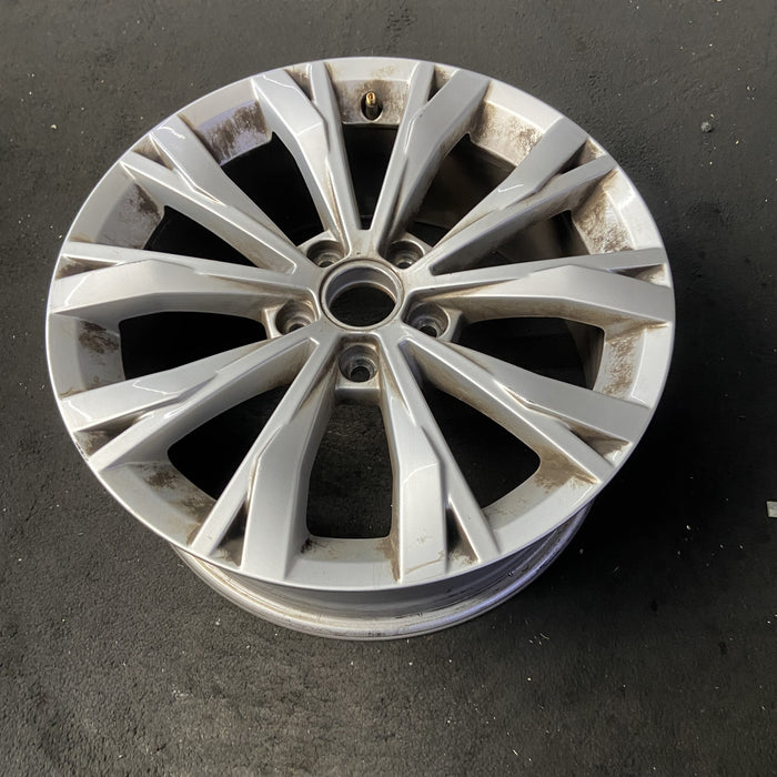 17" TIGUAN 18 17x7 , , split spoke Original OEM Wheel Rim - View 8