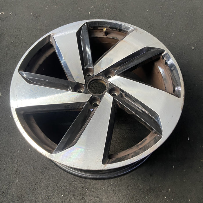 18" GOLF GTI 19-20 18x7.5 , , silver black, lug surround Original OEM Wheel Rim - View 8