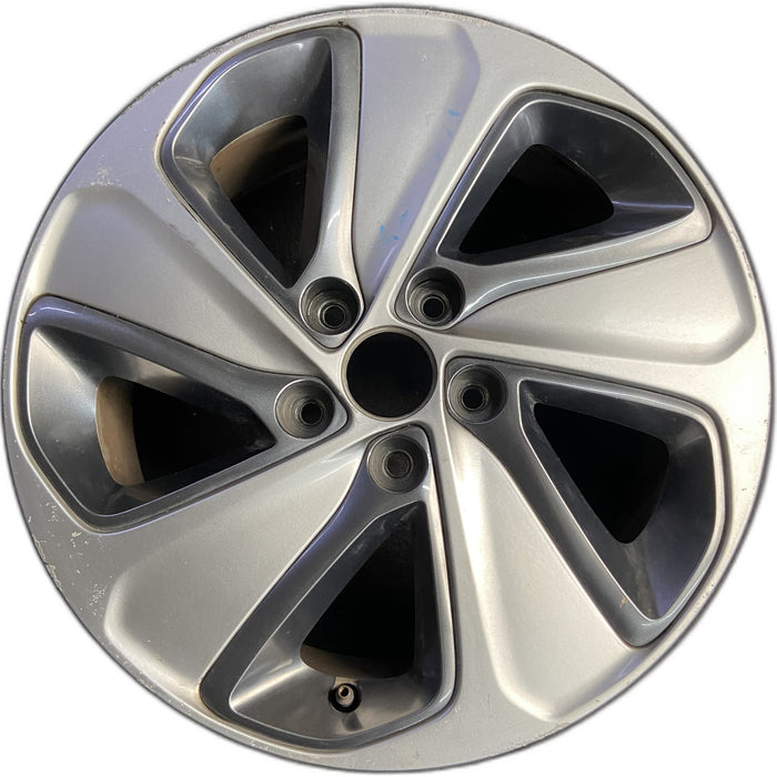 17" SONATA 16-17 17x7, exposed lug nuts, 5 spoke , w/o Original OEM Wheel Rim - Front View