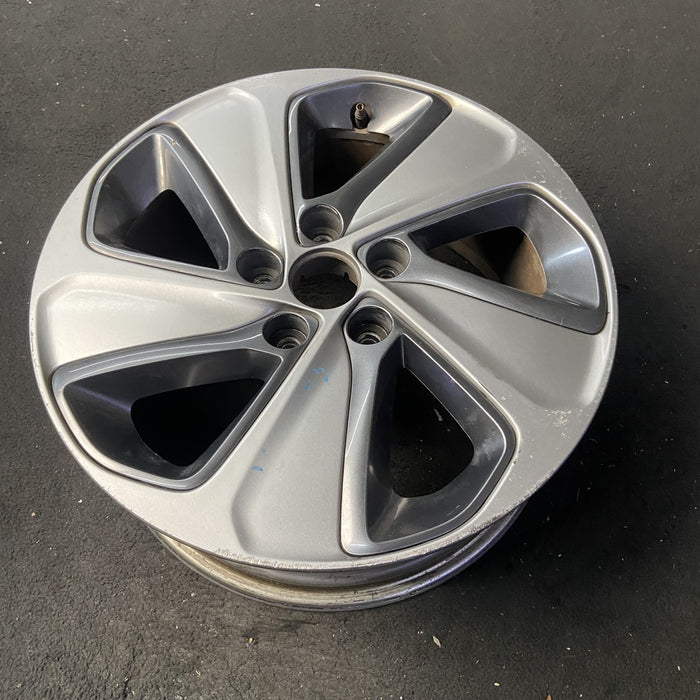 17" SONATA 16-17 17x7, exposed lug nuts, 5 spoke , w/o Original OEM Wheel Rim - View 8