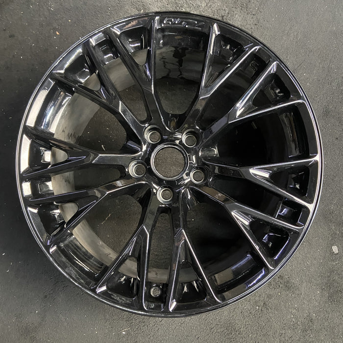 19" CORVETTE 15 front, 19x10, cast logo , black Original OEM Wheel Rim - Additional View