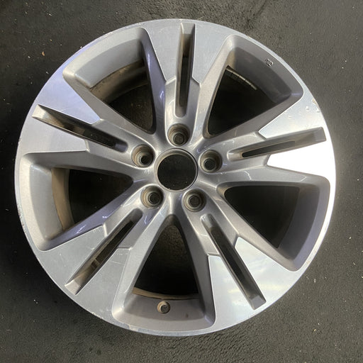 18" CROSSTOUR 13-15 18x7 Original OEM Wheel Rim - Additional View