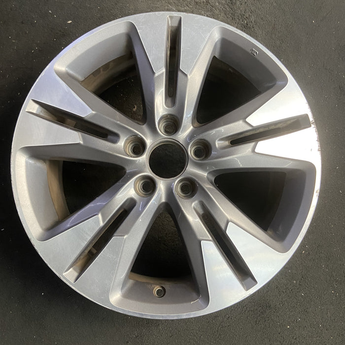 18" CROSSTOUR 13-15 18x7 Original OEM Wheel Rim - Additional View