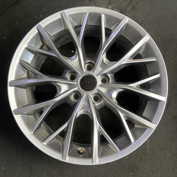 20" GRAND CHEROKEE 22 WL body , 20x8.5, 10 split spoke Original OEM Wheel Rim - Additional View