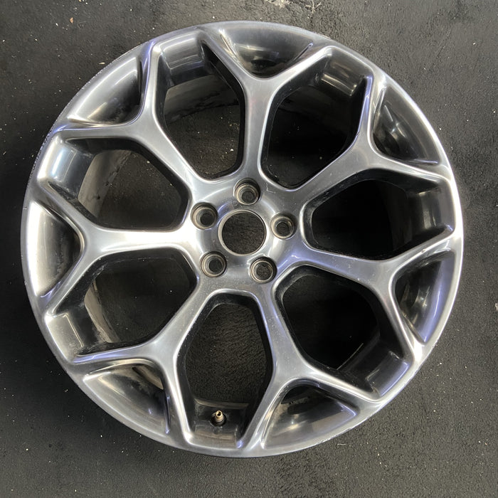 20" 300 15-22 20x8 , 7 Y spoke, polished Original OEM Wheel Rim - Additional View