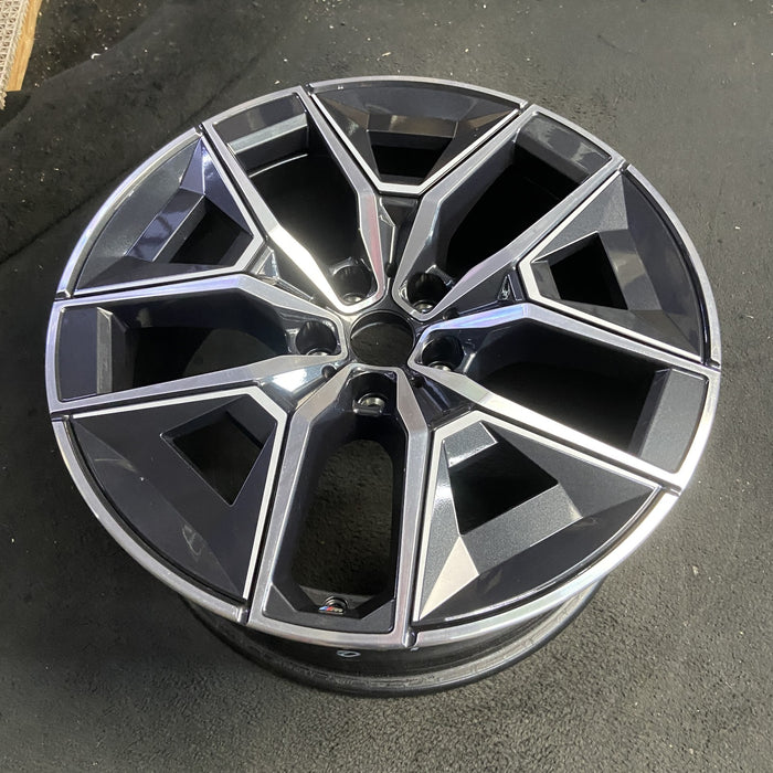 19" BMW 530i 26 19x8.5, 5 spoke Original OEM Wheel Rim - View 7