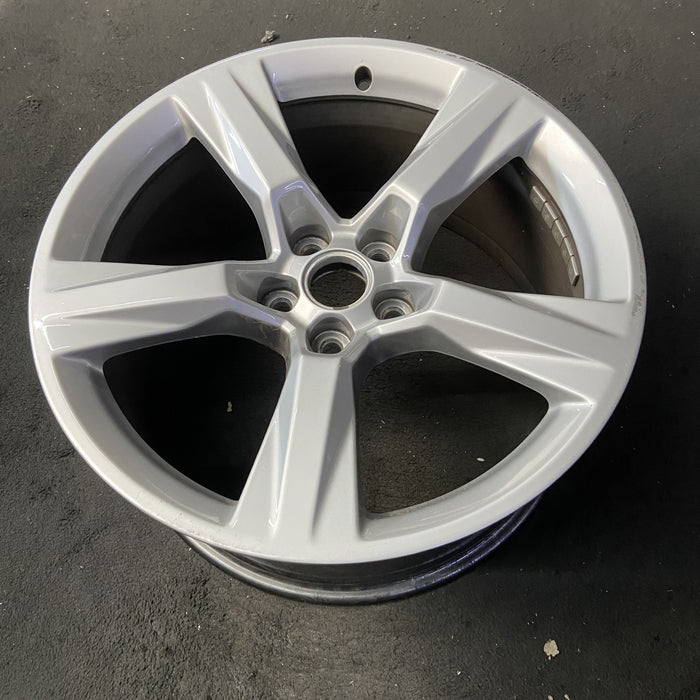 20" CAMARO 16-17 20x9.5, 5 solid spoke, silver Original OEM Wheel Rim - View 8
