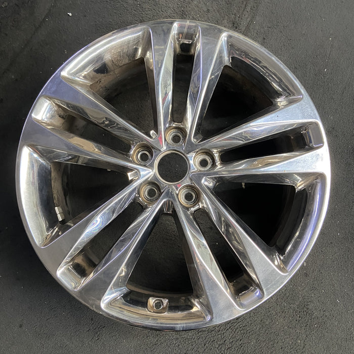 19" SORENTO 14-15 19x7.5 , chrome finish, V shape large opening, w/o Original - Additional View