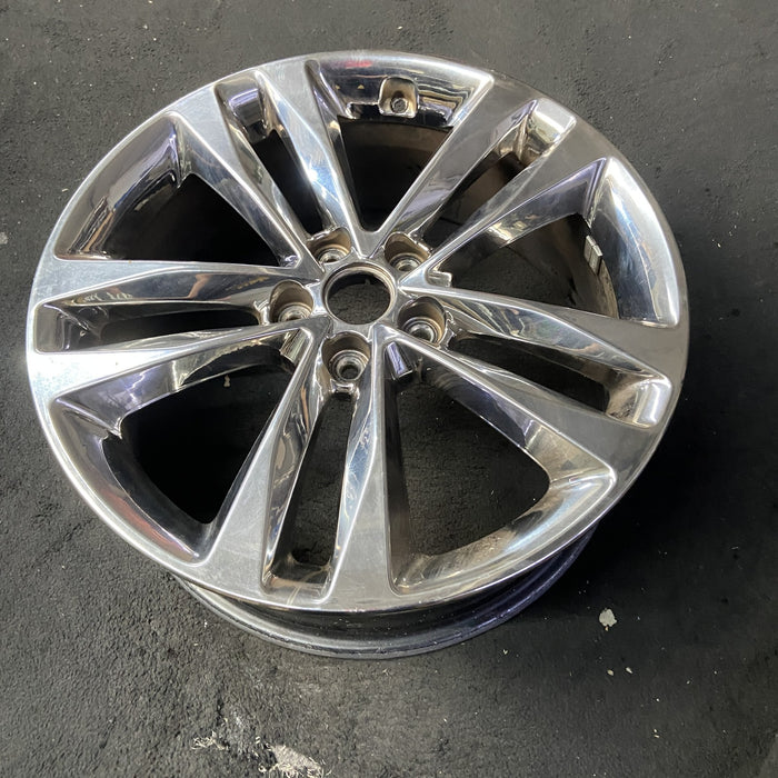 19" SORENTO 14-15 19x7.5 , chrome finish, V shape large opening, w/o Original - View 8