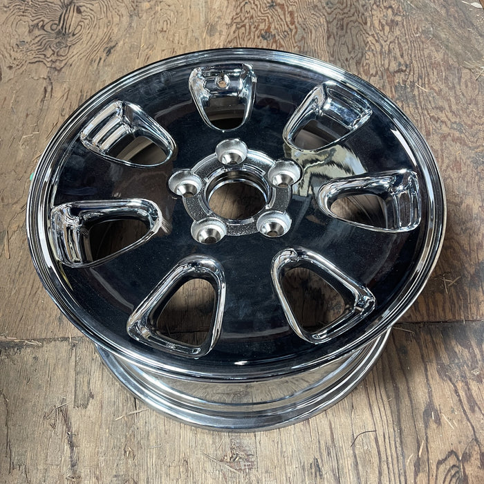 17" GRAND CHEROKEE 01 aluminum, 17x7.5, 7 spoke Original OEM Wheel Rim - View 8