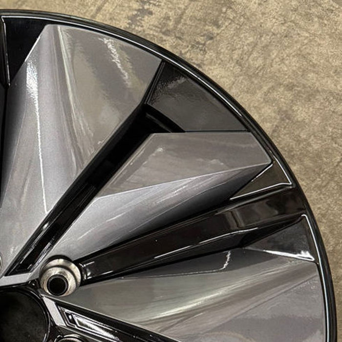 19" ARIYA 23-26 19x7.5, 10 spoke Original OEM Wheel Rim - BLACK SILVER - Close-Up Detail