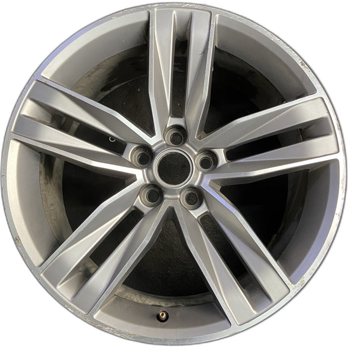 20" CAMARO 16 20x8.5, 5 split spoke, machined face Original OEM Wheel Rim - Front View