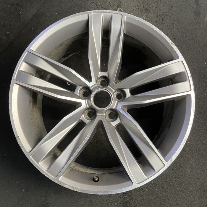 20" CAMARO 16 20x8.5, 5 split spoke, machined face Original OEM Wheel Rim - Additional View