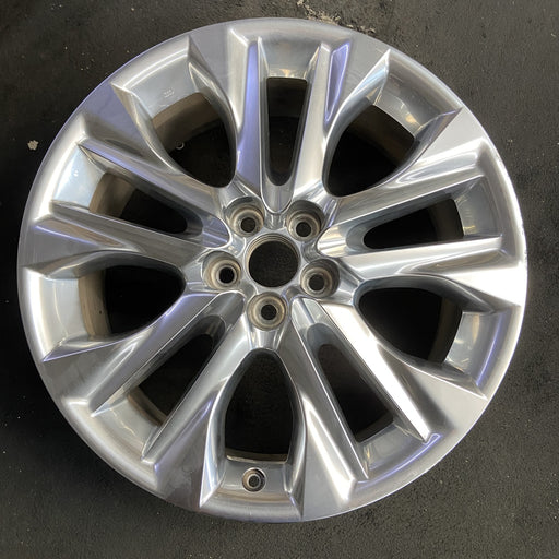 20" HIGHLANDER 20-22 20x8 , 10 spoke Original OEM Wheel Rim - Additional View
