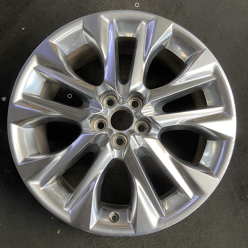 20" HIGHLANDER 20-22 20x8 , 10 spoke Original OEM Wheel Rim - Additional View