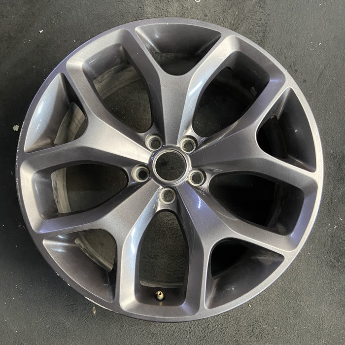 20" CHALLENGER 15-17 20x8 , 5 Y spoke, polished with silver pockets Original - Additional View