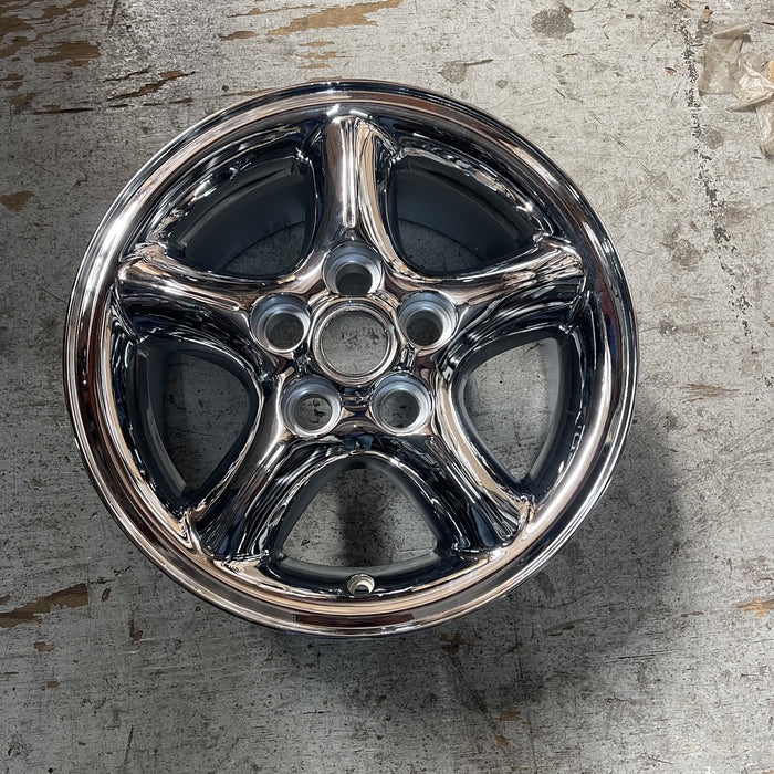 16" LAND ROVER 02 , alloy , 16x8 , 5 grooved spokes Original OEM Wheel Rim - Additional View