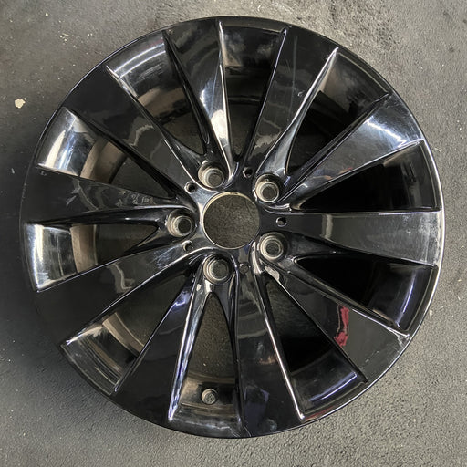 17" BMW 320i 14-15 17x7.5, 5 spoke, V spoke, wide spoke edge, black Original - Additional View