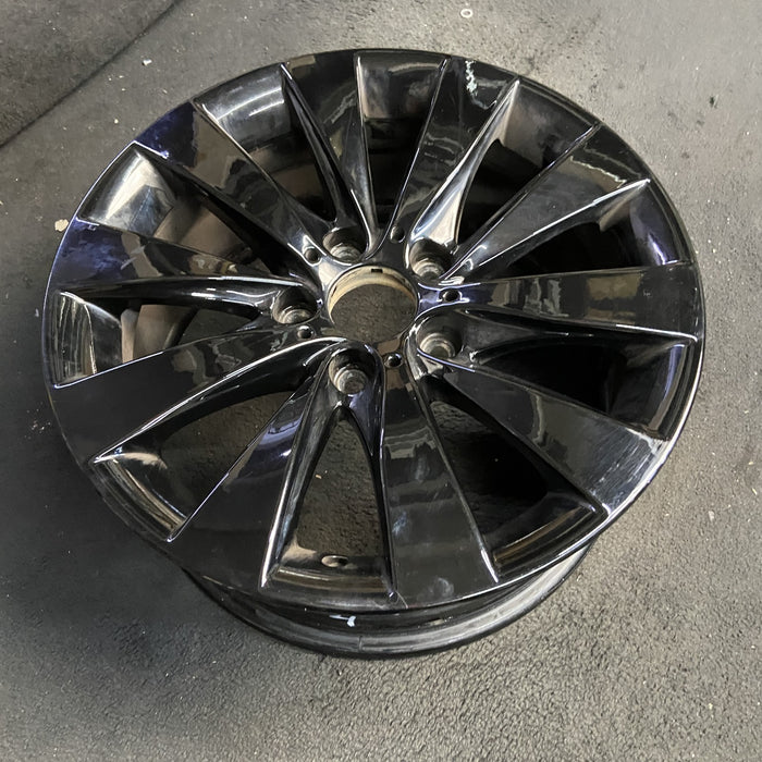17" BMW 320i 14-15 17x7.5, 5 spoke, V spoke, wide spoke edge, black Original - View 7