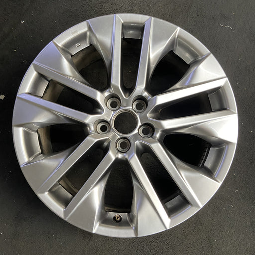 19" RAV4 19-20 19x7.5 , , silver inlay Original OEM Wheel Rim - Additional View