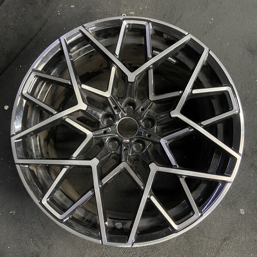 20" M8 23-25 20x9.5, 20 spoke , black Original OEM Wheel Rim - Additional View