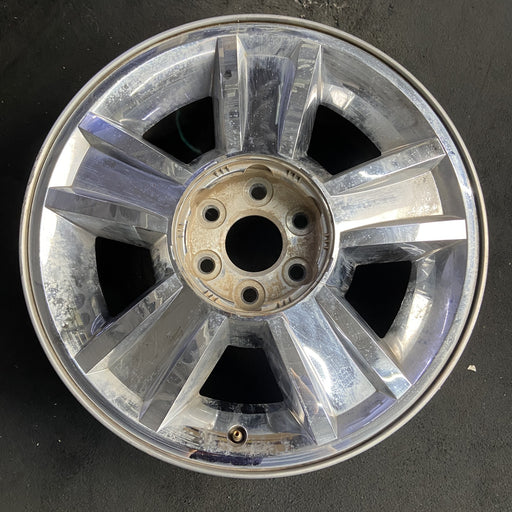 20" AVALANCHE 1500 09-10 20x8.5, 5 spoke, covered lug nuts, grooved spoke - Additional View