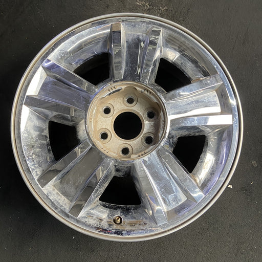 20" AVALANCHE 1500 09-10 20x8.5, 5 spoke, covered lug nuts, grooved spoke - Additional View