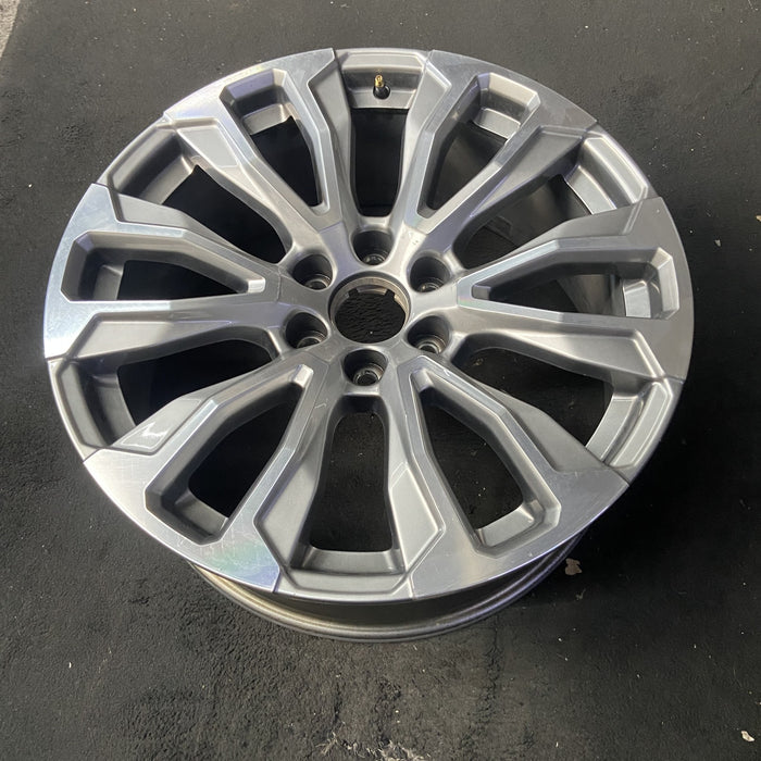 22" YUKON 21-24 22x9, 12 spoke, machined face with gray pockets Original OEM - View 8