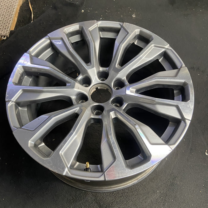 22" YUKON 21-24 22x9, 12 spoke, machined face with gray pockets Original OEM - View 7