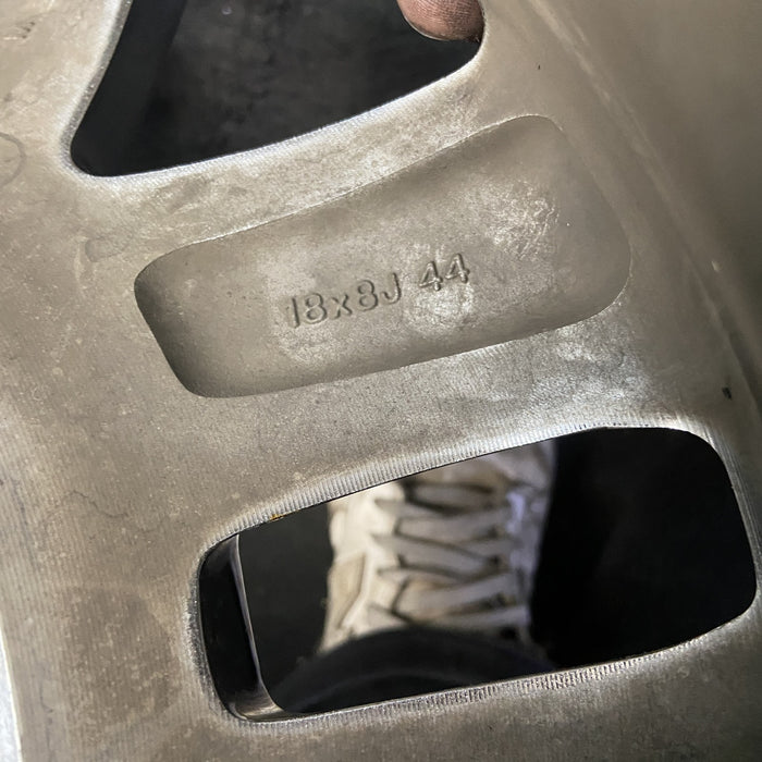 18" SILVERADO 2500 PICKUP 15-19 18x8, aluminum, 10 spoke, opt PYV Original OEM - View 9
