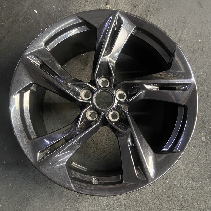 20" CAMARO 19-24 20x9.5, 5 twisted split spoke, black Original OEM Wheel Rim - Additional View