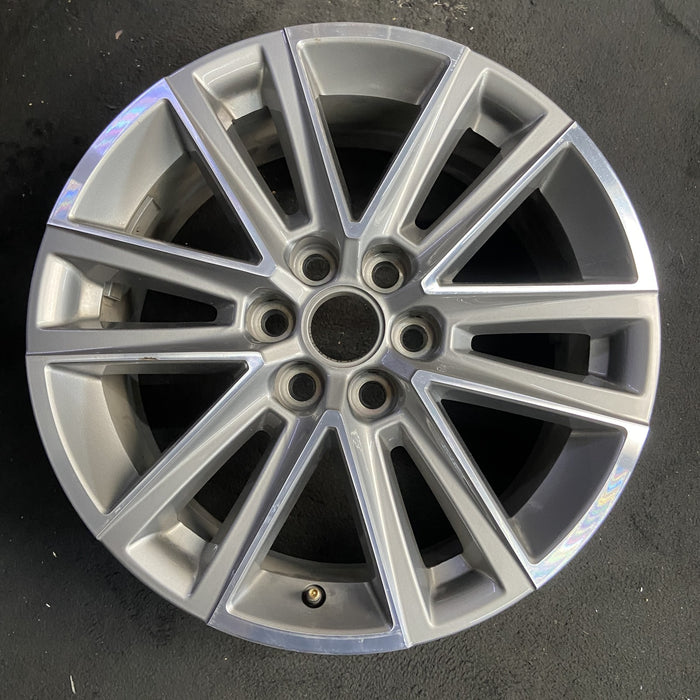 18" TRAVERSE 22-23 18x7.5, silver, 12 spoke Original OEM Wheel Rim - Additional View