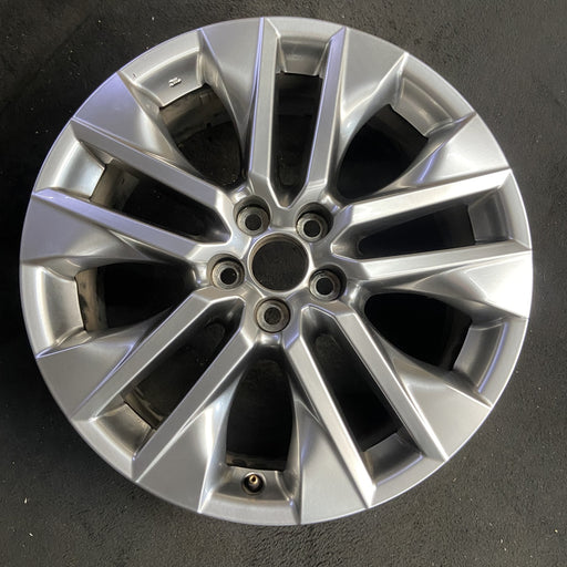 19" RAV4 19-20 19x7.5 , , silver inlay Original OEM Wheel Rim - Additional View