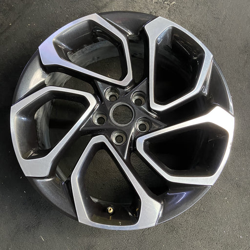 19" TRAX 24-26 19x8 Original OEM Wheel Rim - Additional View