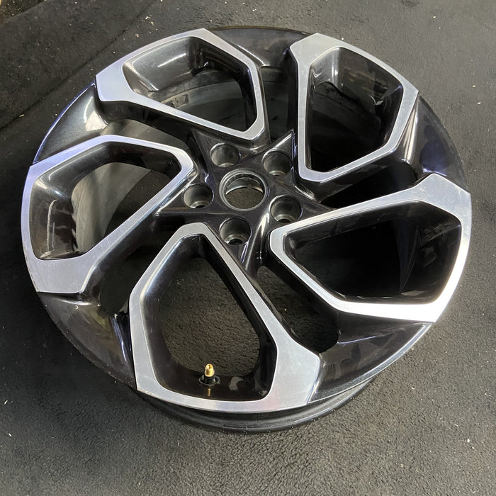 19" TRAX 24-26 19x8 Original OEM Wheel Rim - View 7