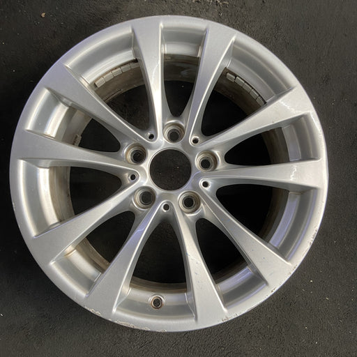 17" BMW 320i 12-13 , 17x7.5 , 5 spoke, V spoke, narrow spoke edge Original OEM - Additional View
