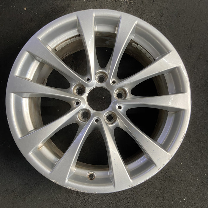17" BMW 320i 12-13 , 17x7.5 , 5 spoke, V spoke, narrow spoke edge Original OEM - Additional View