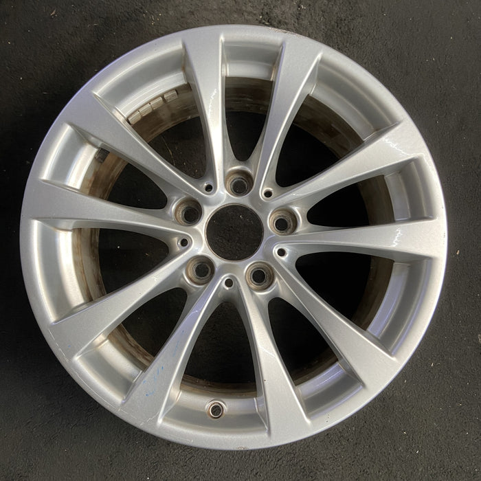 17" BMW 320i 12-13 , 17x7.5 , 5 spoke, V spoke, narrow spoke edge Original OEM - Additional View