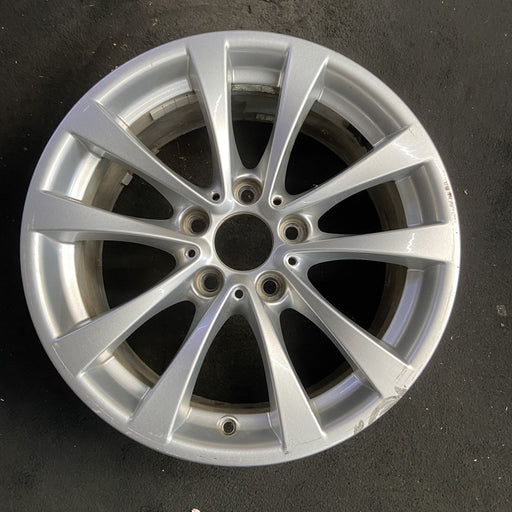 17" BMW 320i 12-13 , 17x7.5 , 5 spoke, V spoke, narrow spoke edge Original OEM - Additional View