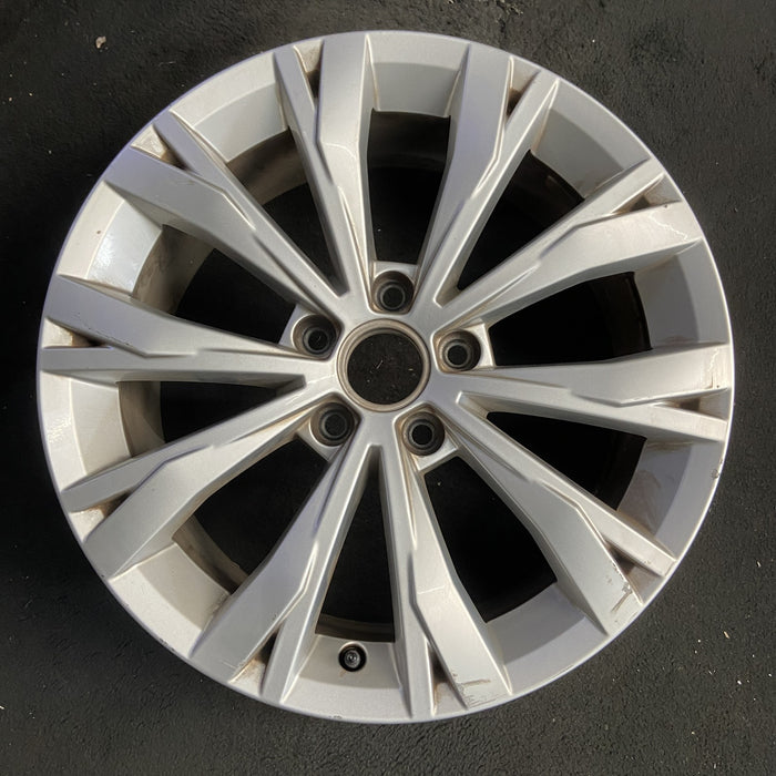 17" TIGUAN 18 17x7 , , split spoke Original OEM Wheel Rim - Additional View